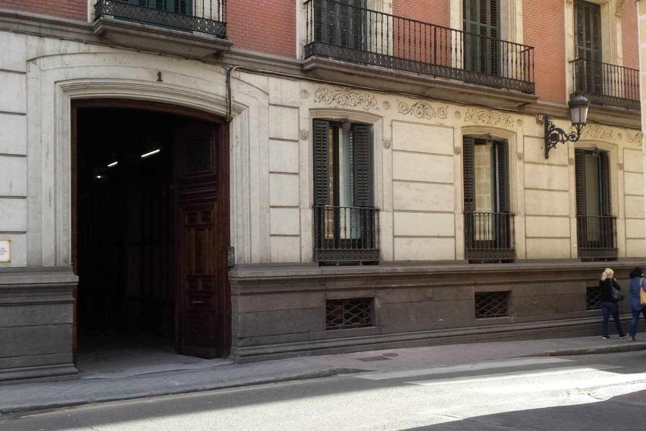 Acogedor Apartamento Entre Sol Gran Via Y Palacio Madrid Exterior photo